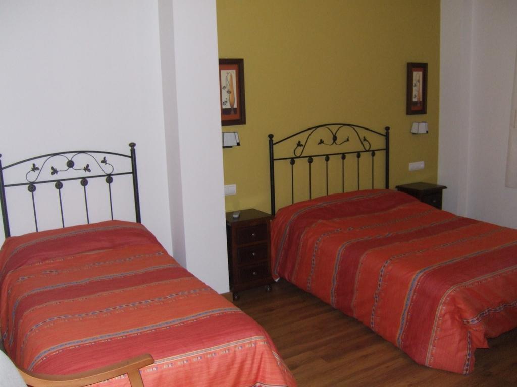 Hostal Rural El Padul Bilik gambar